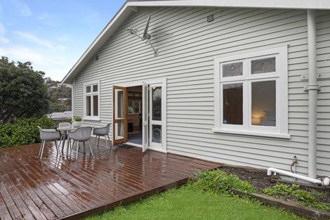 Photo of property in 92 Townsend Road, Miramar, Wellington, 6022