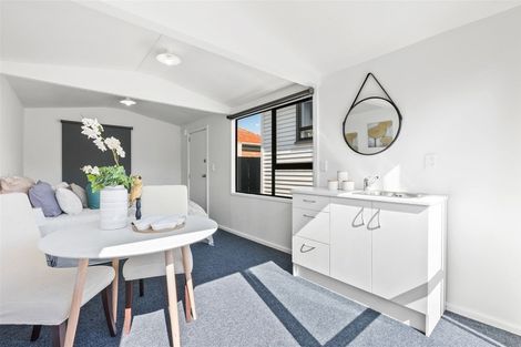 Photo of property in 1/18 Ashlynne Avenue, Papatoetoe, Auckland, 2025