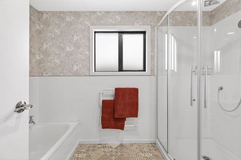 Photo of property in 47 Frye Crescent, Albert Town, Wanaka, 9305