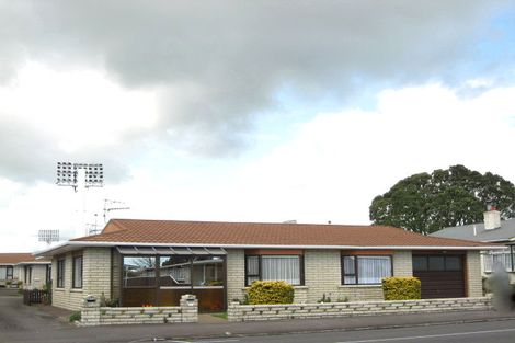 Photo of property in 23b Tukapa Street, Westown, New Plymouth, 4310