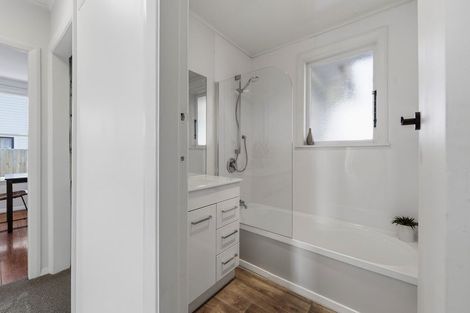Photo of property in 31 Paddington Street, Northcote, Christchurch, 8052