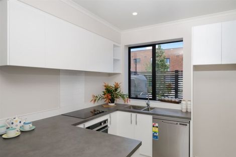 Photo of property in 91b Hobsonville Point Road, Hobsonville, Auckland, 0616