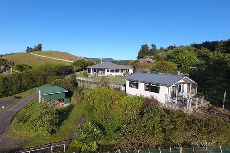 Photo of property in 29 Manuka Drive, Whangamata, 3691