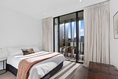 Photo of property in 48 Clissold Street, Merivale, Christchurch, 8014