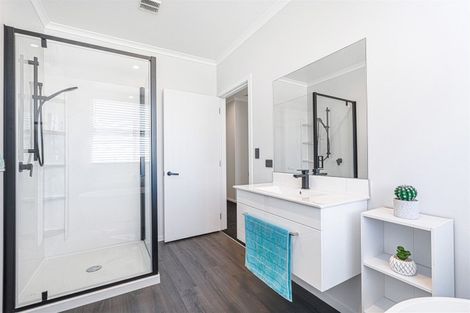 Photo of property in 2 Reuben Avenue, Rolleston, 7615