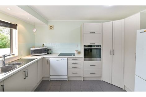 Photo of property in 14 Nickell Place, Orewa, 0931