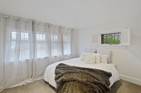 Photo of property in 168 Fendalton Road, Fendalton, Christchurch, 8052