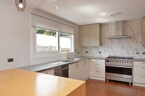 Photo of property in 11 Mamari Street, Rongotai, Wellington, 6022