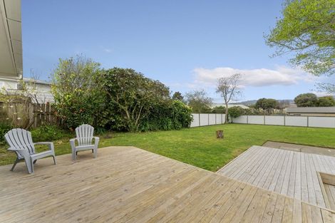 Photo of property in 34 Gray Avenue, Paraparaumu Beach, Paraparaumu, 5032
