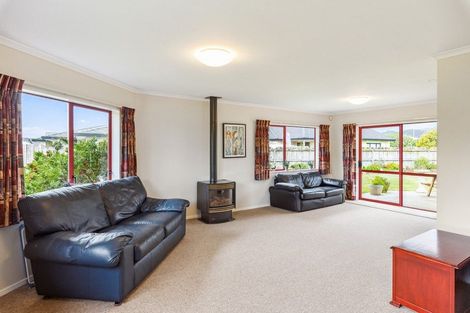 Photo of property in 15 San Priamo Place, Paraparaumu Beach, Paraparaumu, 5032