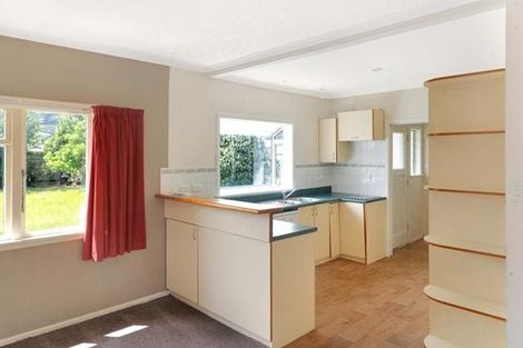 Photo of property in 996 Taita Drive, Taita, Lower Hutt, 5011