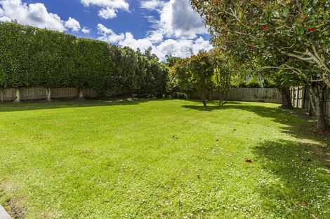 Photo of property in 63 Knights Road, Rothesay Bay, Auckland, 0630