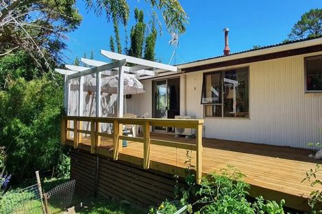 Photo of property in 4 Lavinia Place, Kawau Island, 0920
