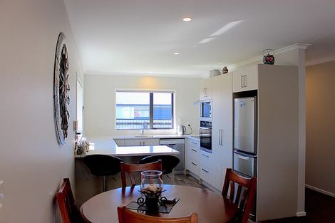 Photo of property in 8a Montague Grove, Stratford, 4332