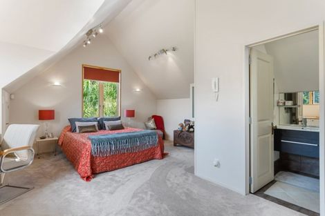 Photo of property in 15 Rahui Road, Greenhithe, Auckland, 0632