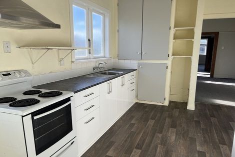 Photo of property in 42 Lyndon Street, Riccarton, Christchurch, 8041