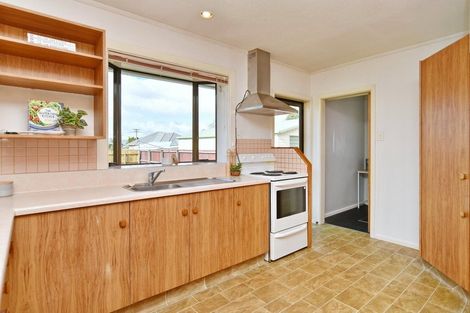 Photo of property in 23 Appleby Crescent, Burnside, Christchurch, 8053