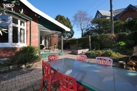 Photo of property in 7 Leven Street, Roslyn, Dunedin, 9010