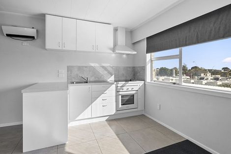 Photo of property in 1/194 Powderham Street, New Plymouth, 4310