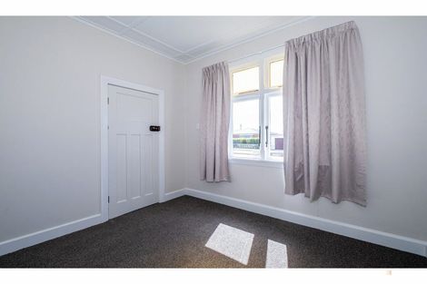 Photo of property in 9 George Street, Waimate, 7924