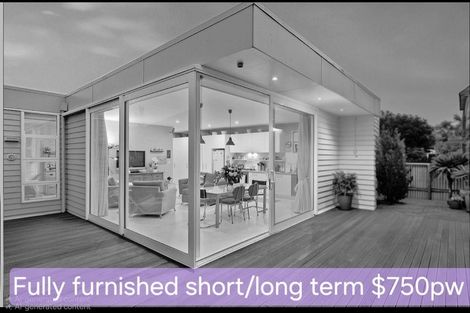 Photo of property in 33 Stoke Street, Sumner, Christchurch, 8081