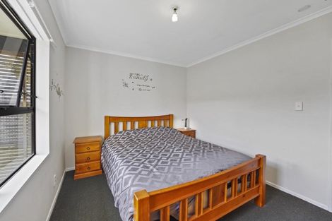 Photo of property in 51f1- Henry Street, Ebdentown, Upper Hutt, 5018