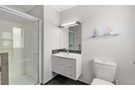 Photo of property in 98 River Drive, Kerikeri, 0294