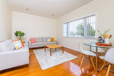 Photo of property in 18 Norana Avenue, Favona, Auckland, 2024