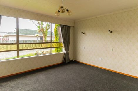 Photo of property in 53 Wye Street, Newfield, Invercargill, 9812