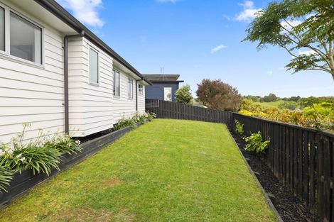 Photo of property in 11 Knoll Rise, Pukekohe, 2120
