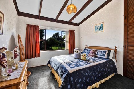 Photo of property in 1225 Egmont Road, Egmont Village, New Plymouth, 4372