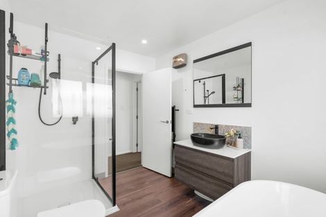 Photo of property in 4 Gisele Crescent, Halswell, Christchurch, 8025