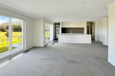 Photo of property in 12 Bastille Court, Rangatira Park, Taupo, 3330