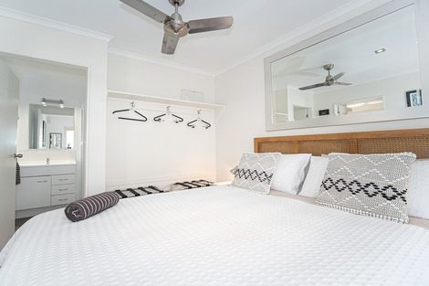 Photo of property in 9 Toi Track, Russell, 0272
