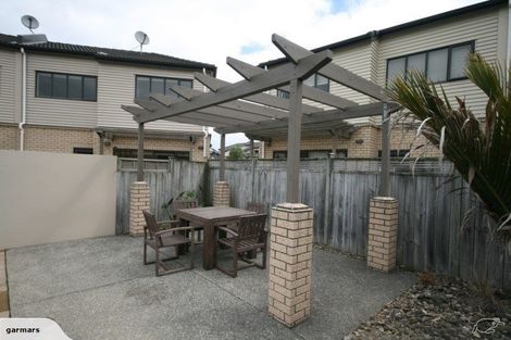Photo of property in 66 Skip Lane, East Tamaki, Auckland, 2013