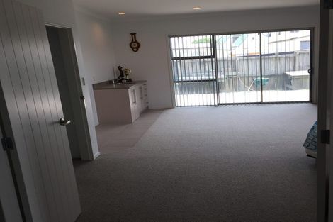 Photo of property in 106b Karewa Parade, Papamoa Beach, Papamoa, 3118