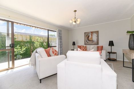 Photo of property in 1/96 Nile Road, Milford, Auckland, 0620