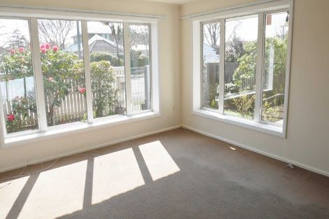 Photo of property in 224 Ilam Road, Ilam, Christchurch, 8041