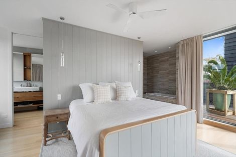 Photo of property in 37 Laurence Street, Manly, Whangaparaoa, 0930