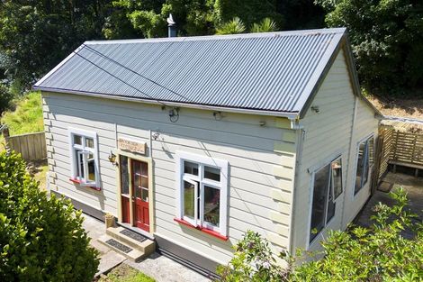 Photo of property in 89 Glen Road, The Glen, Dunedin, 9011