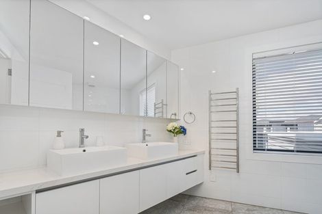Photo of property in 15/6u The Marina, Tairua, 3508