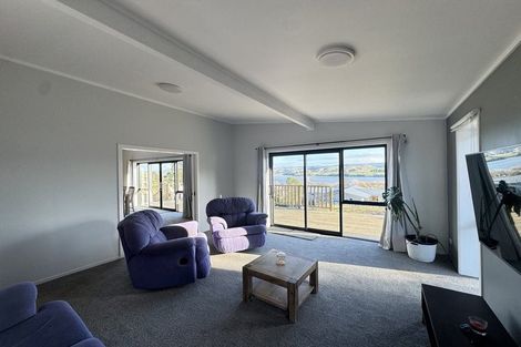 Photo of property in 32 Nore Street, Waihola, Milton, 9073