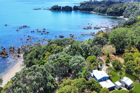 Photo of property in 8328 State Highway 35, Whanarua Bay, Te Kaha, 3199