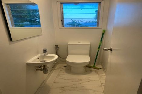 Photo of property in 24 Sunvue Road, Glen Eden, Auckland, 0602