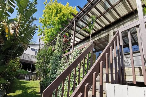 Photo of property in 10/15 Roseberry Avenue, Birkenhead, Auckland, 0626