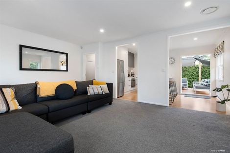 Photo of property in 82 Kervil Avenue, Te Atatu Peninsula, Auckland, 0610