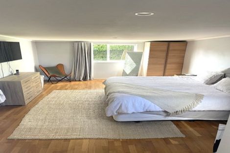 Photo of property in 8 Eskdale Road, Birkdale, Auckland, 0626