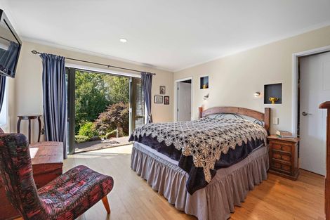 Photo of property in 2 Iwanui Close, Waitara, 4320