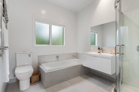 Photo of property in 99 Vista Paku, Pauanui, Hikuai, 3579