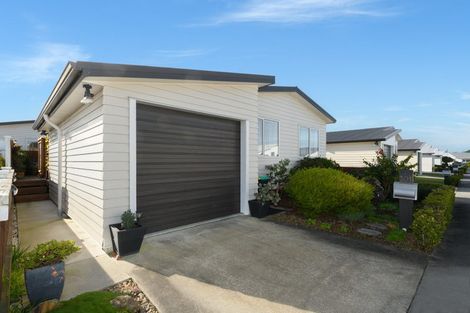 Photo of property in 301/11 Kamahi Crescent, Papamoa Beach, Papamoa, 3118